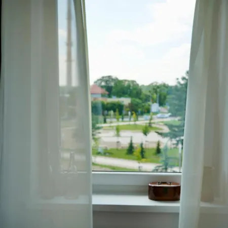 Artystyczna Przestrzen Przy Zabytkowym Dworcu Apartamento