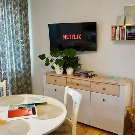 Artystyczna Przestrzen Przy Zabytkowym Dworcu * Iława