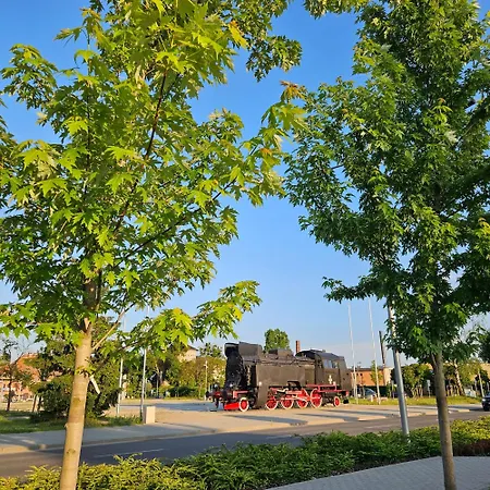 Apartamento Artystyczna Przestrzen Przy Zabytkowym Dworcu