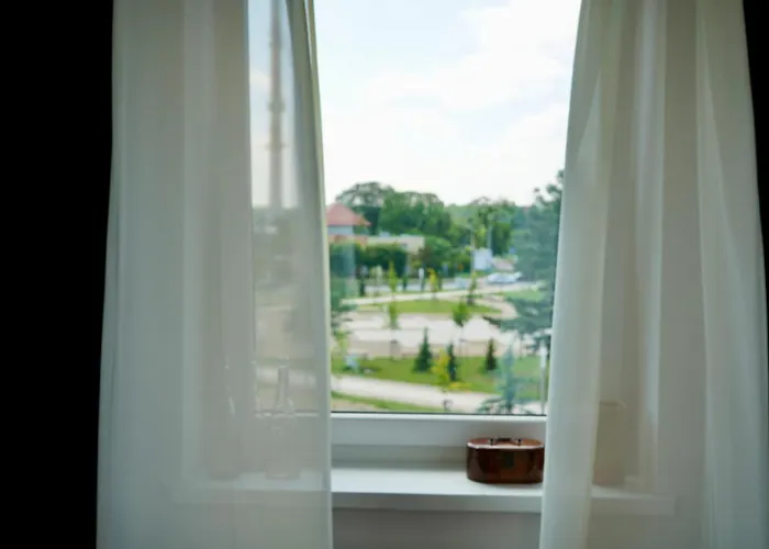 Artystyczna Przestrzen Przy Zabytkowym Dworcu Апартаменты