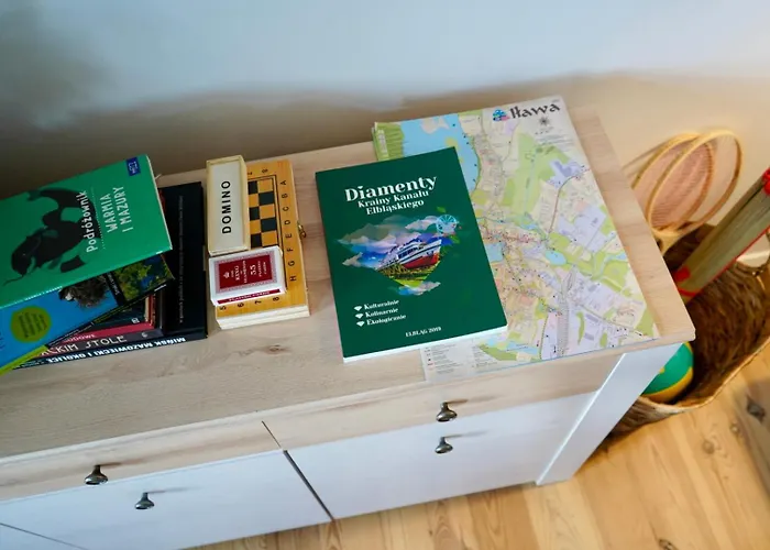 Апартаменты Artystyczna Przestrzen Przy Zabytkowym Dworcu